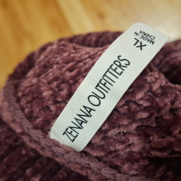 Plum purple chenille sweater size XL - Picture 10 of 11